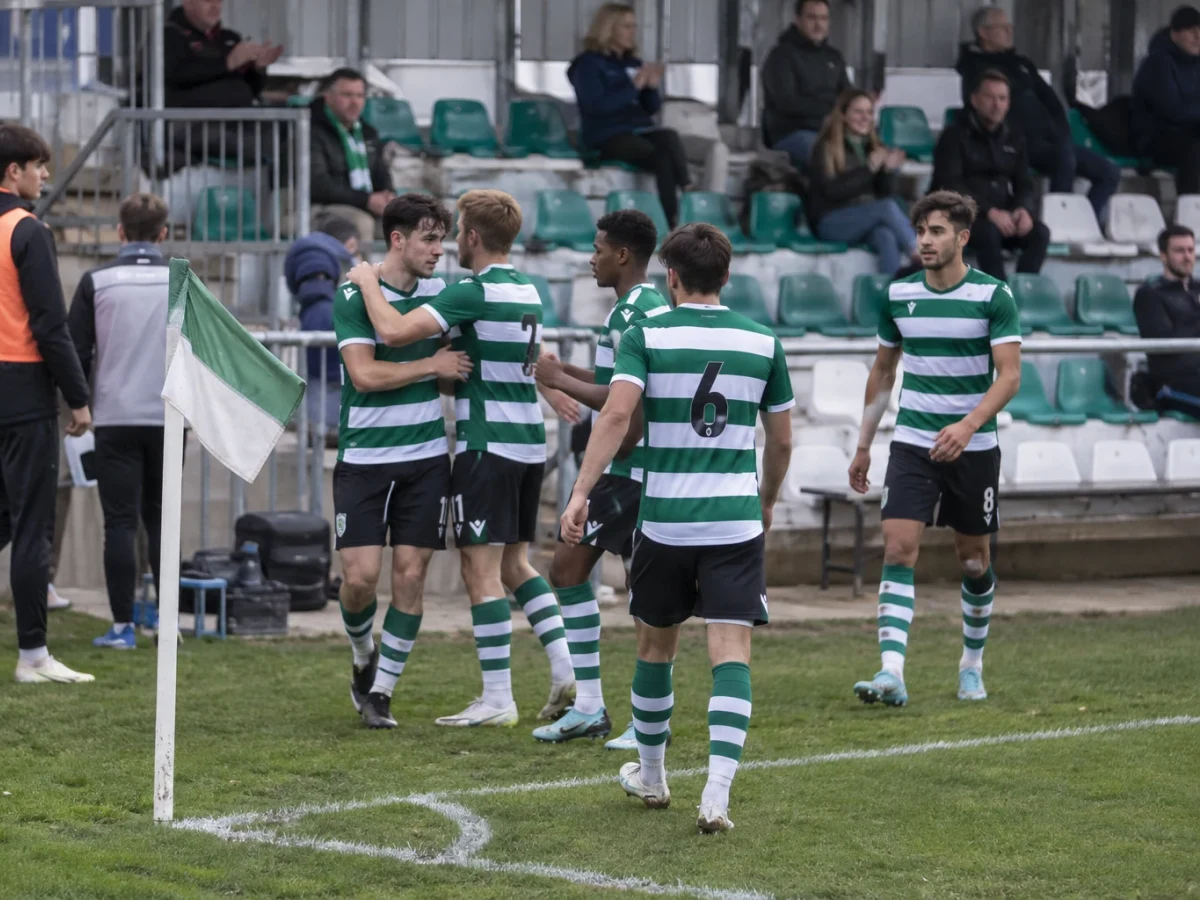 Sporting håller sviten utan förlust vid liv